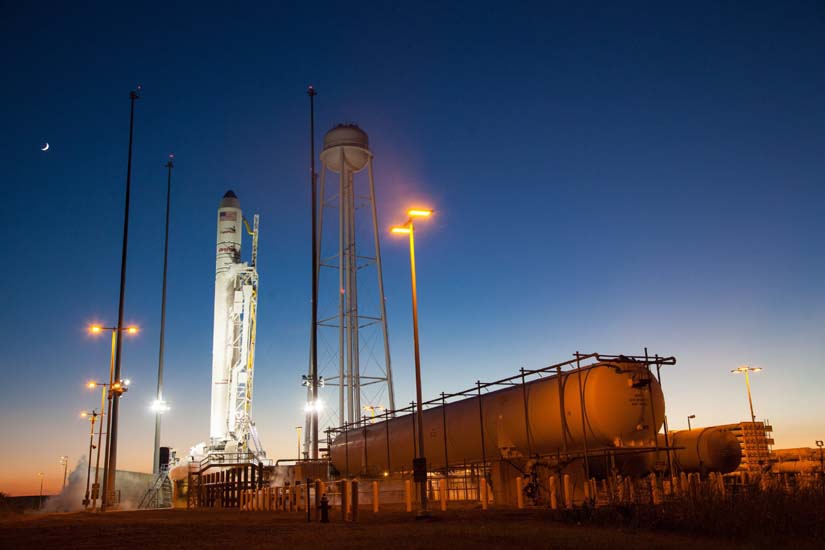 La fusée Antares 130 avant son lancement