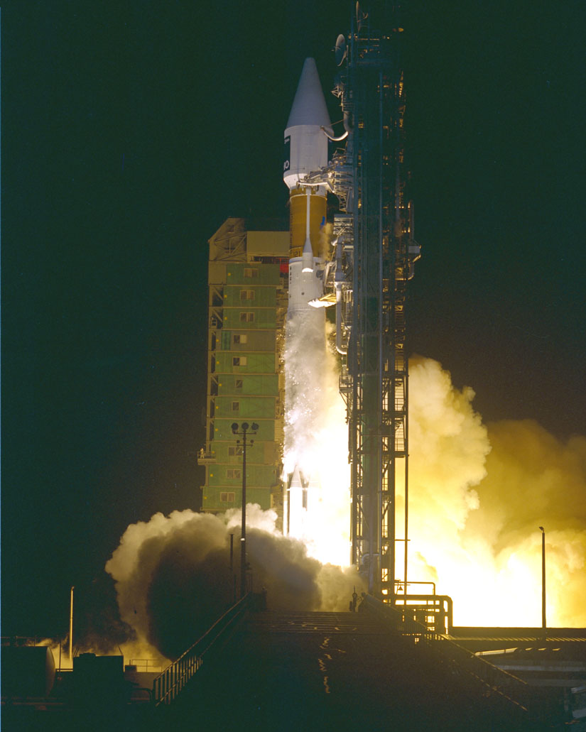Lancement de la fusée Atlas IIAS