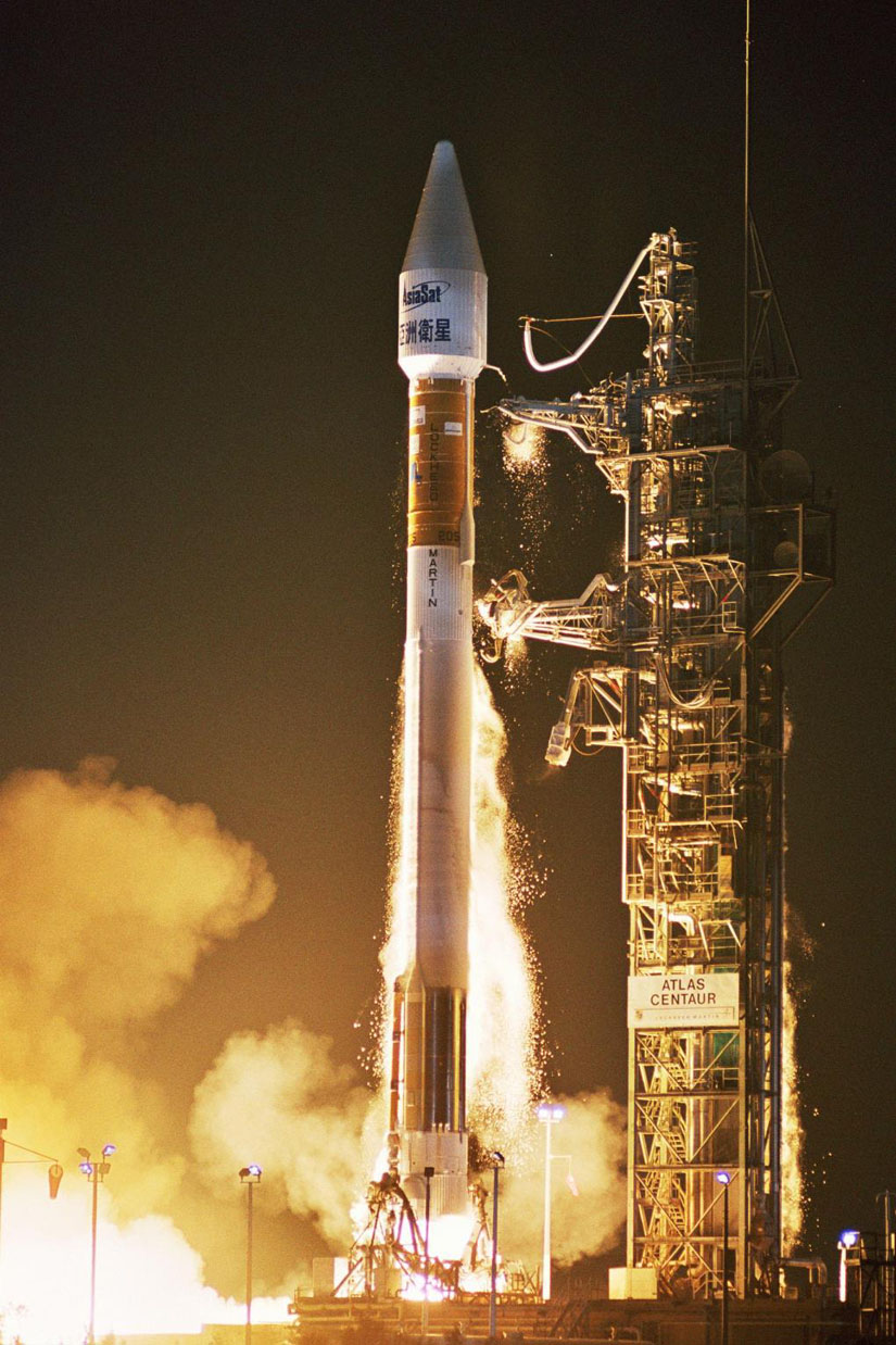 Lancement de la fusée Atlas IIIB SEC