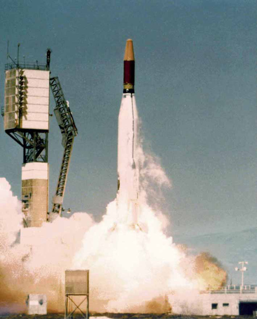 Lancement de la fusée Atlas F Burner 2