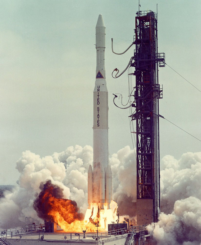 Lancement de la fusée Delta M6
