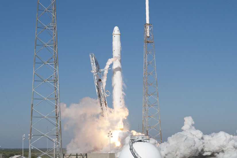 Lancement de la fusée Falcon 9 V1.0