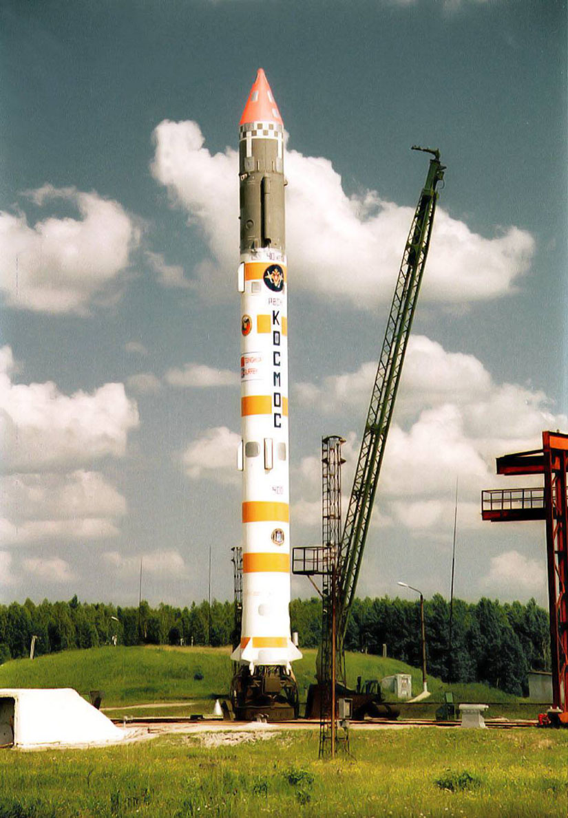 La fusée Kosmos 3M avant son lancement