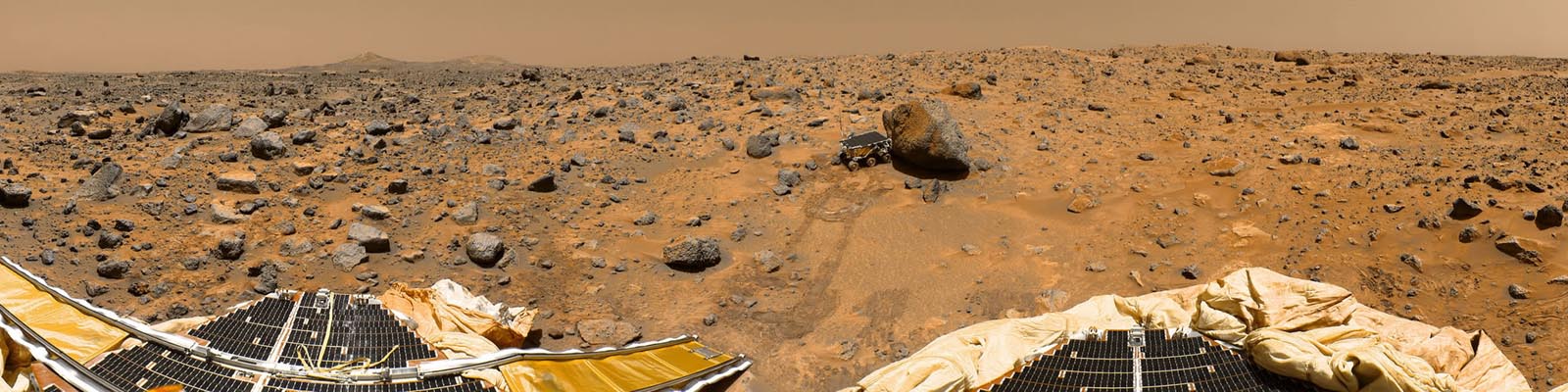 Mars-Pathfinder et le rover Sojourner à la surface de la planète Mars