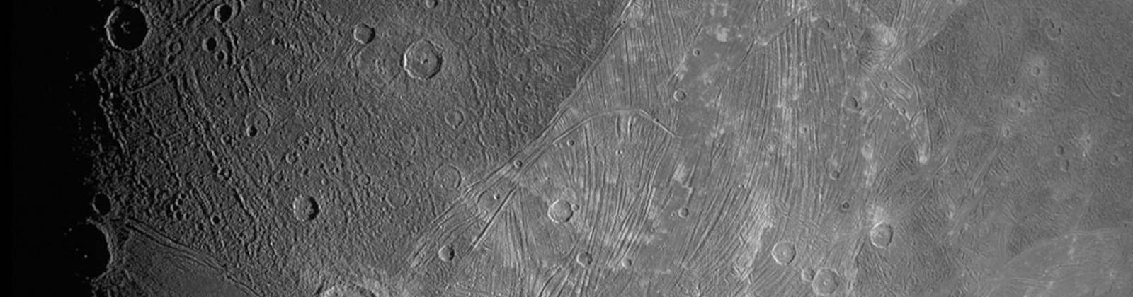 Gros plan sur Ganymède par la sonde Juno