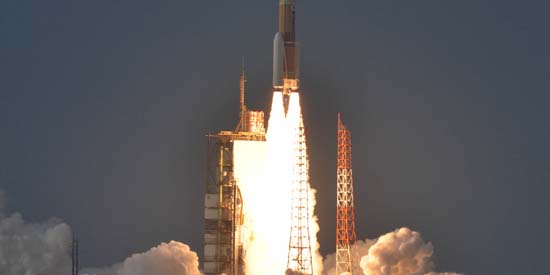 Lancement de la sonde Akatsuki par la fusée H-IIA