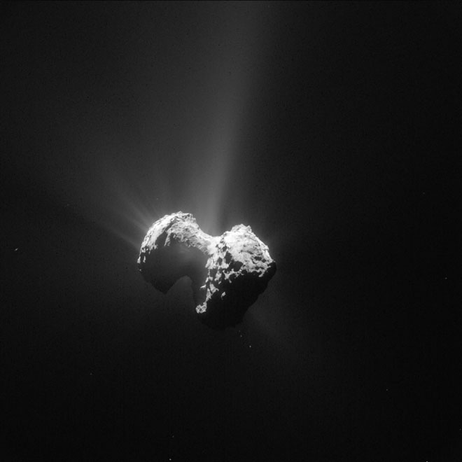 Churyumov-Gerasimenko par Rosetta